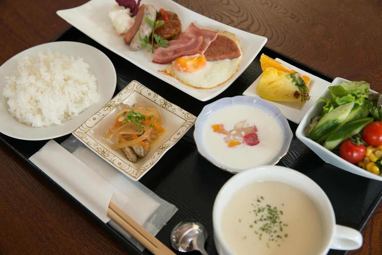 Hotel Castlevillage Miyakojima Extérieur photo